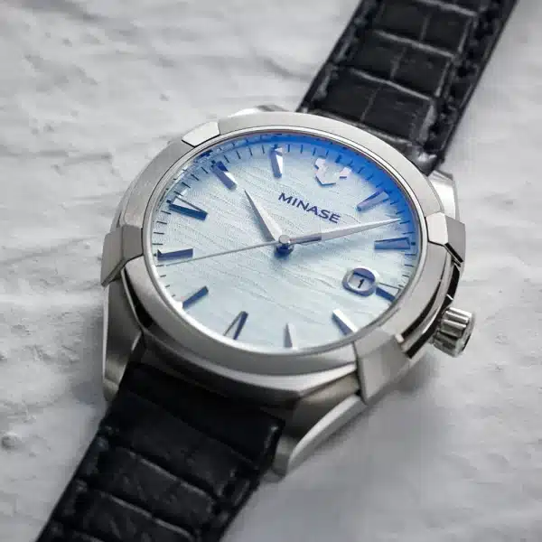 Uruga 42mm Leather - Image 8